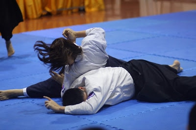 Aikido- hình thức tự vệ đỉnh cao dành cho phái nữ. - Tân Việt - Võ Phục và Dụng Cụ Võ Thuật