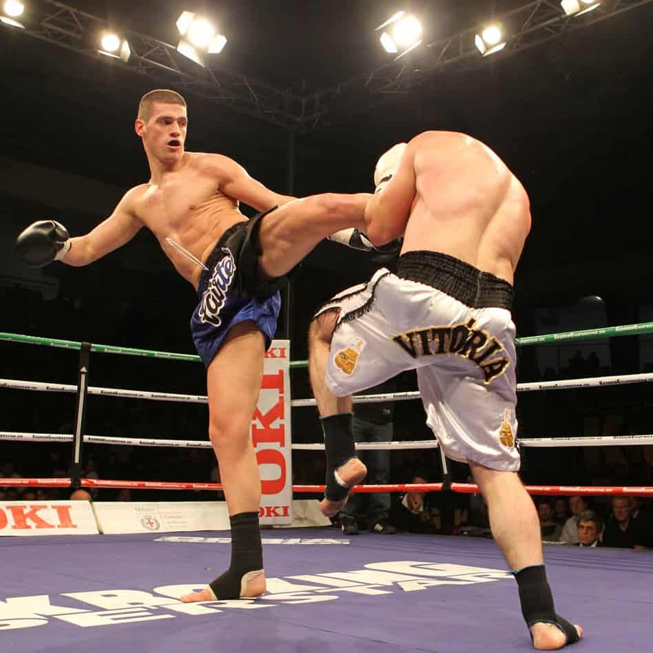 Kick-boxing- môn thể thao của sự thời thượng - Tân Việt - Võ Phục và Dụng Cụ Võ Thuật